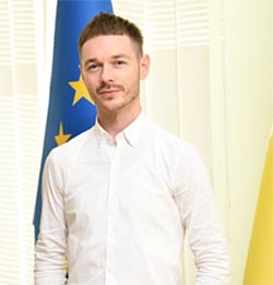 Лада Олександр Валерійович – менеджер проектів