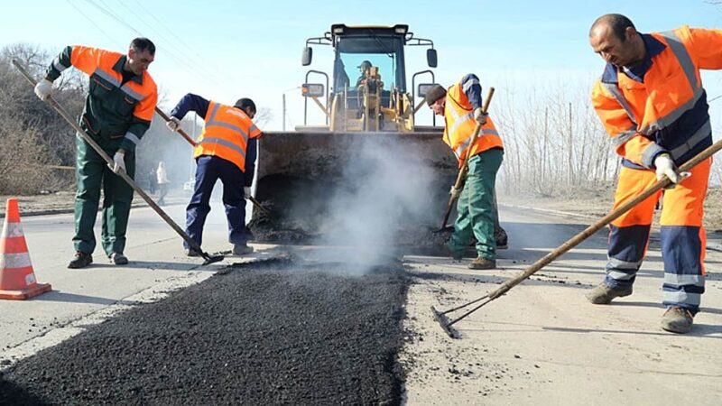 Укравтодор розпочав роботи на більше ніж 200 об’єктах